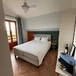 Casa Alba Blu Alojamento de Acomodação e Pequeno-almoço Dogliani