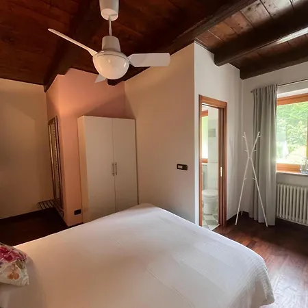 Casa Alba Blu לינה וארוחת בוקר 4*