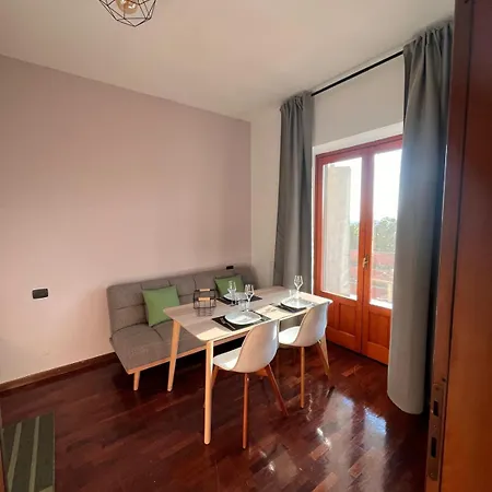 לינה וארוחת בוקר Casa Alba Blu 4*