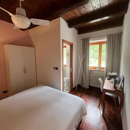 לינה וארוחת בוקר Casa Alba Blu דוליאני